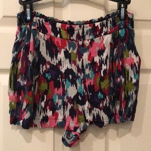 Multicolored shorts